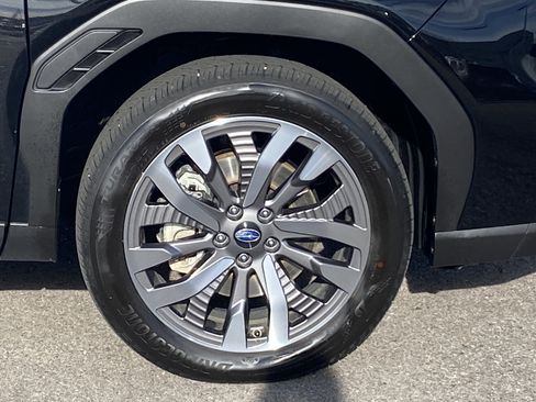 Used 2025 Subaru Forester Touring image 28