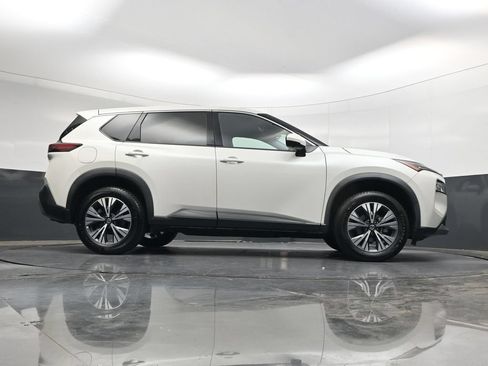 Used 2021 Nissan Rogue SV AWD/4WD image 33
