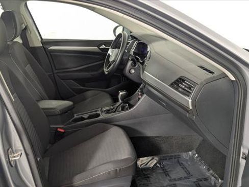 Used 2024 Volkswagen Jetta S FWD image 21
