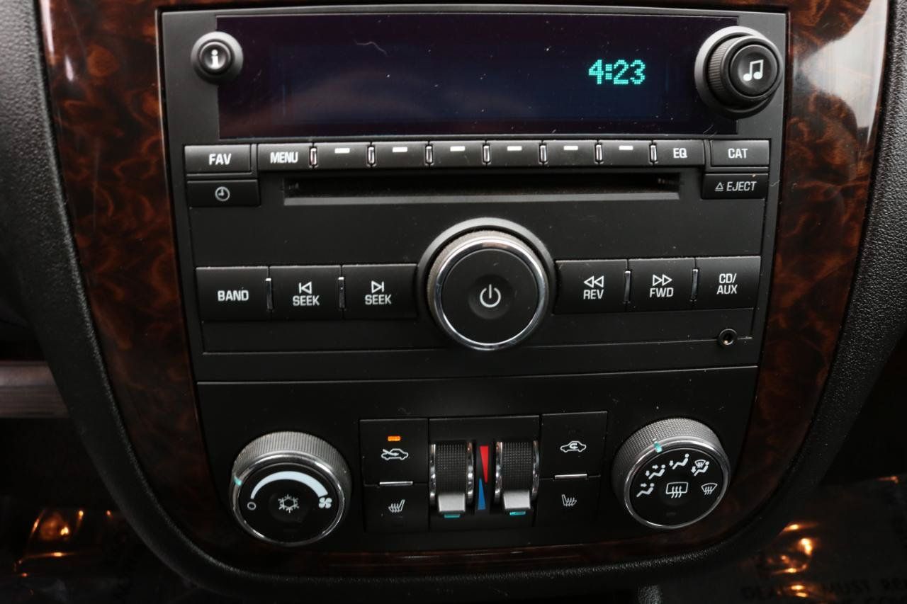 Used 2014 Chevrolet Impala LTZ FWD image 27