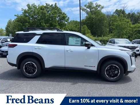 New 2026 Nissan Pathfinder Rock Creek AWD/4WD image 10