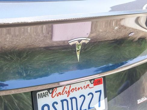 Used 2022 Tesla Model Y Performance AWD/4WD image 11