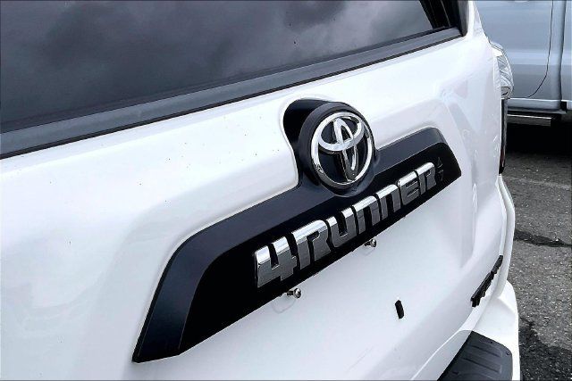 Used 2021 Toyota 4Runner TRD Pro AWD/4WD image 23