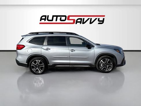 Used 2024 Subaru Ascent Touring AWD/4WD image 8