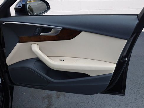 Used 2017 Audi A4 2.0T Premium image 24