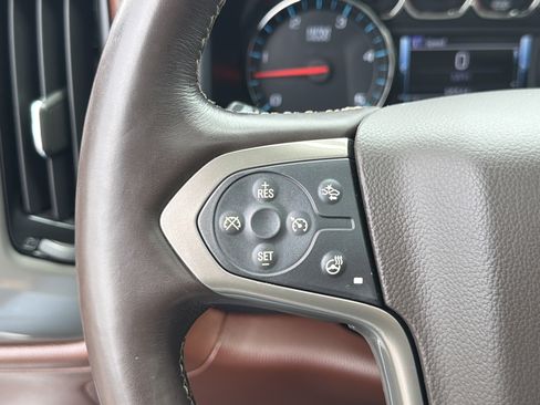 Used 2017 Chevrolet Silverado 3500 High Country w/ Duramax Plus Package AWD/4WD image 18