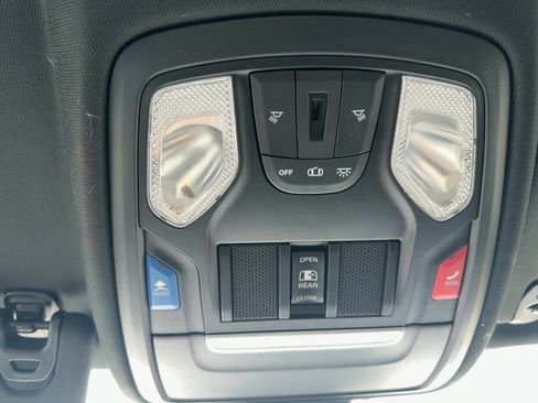 Used 2021 RAM 1500 Big Horn AWD/4WD image 25