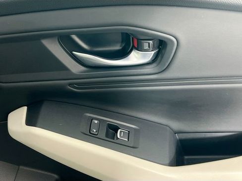 Certified 2024 Honda Accord EX image 32