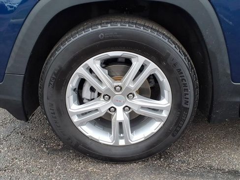 Certified 2022 GMC Terrain SLE image 30