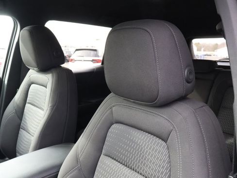 Certified 2025 Chevrolet Equinox LT image 32