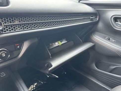 Used 2023 Honda HR-V Sport image 19