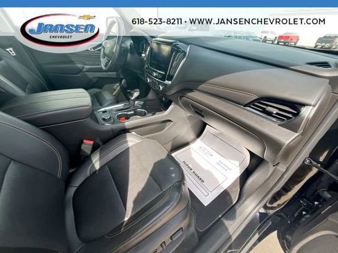 Used 2021 Chevrolet Traverse Premier image 29