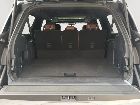 New 2026 Lincoln Navigator L Reserve AWD/4WD image 24