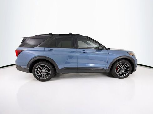 Used 2025 Ford Explorer ST image 8