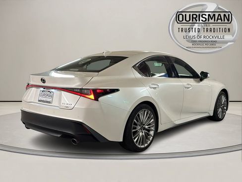 Used 2022 Lexus IS 300 AWD w/ Premium Package image 8