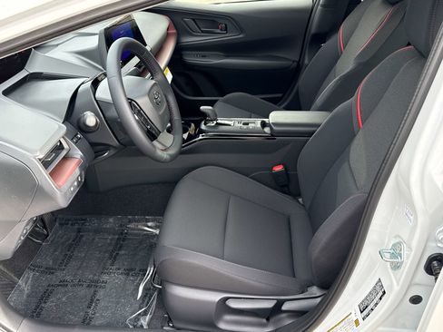 New 2026 Toyota Prius Plug-In Hybrid image 8