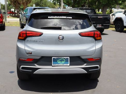 Used 2023 Buick Encore GX Preferred w/ Cold Weather Comfort Package FWD image 8