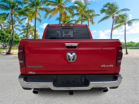 Used 2022 RAM 1500 Laramie AWD/4WD image 5