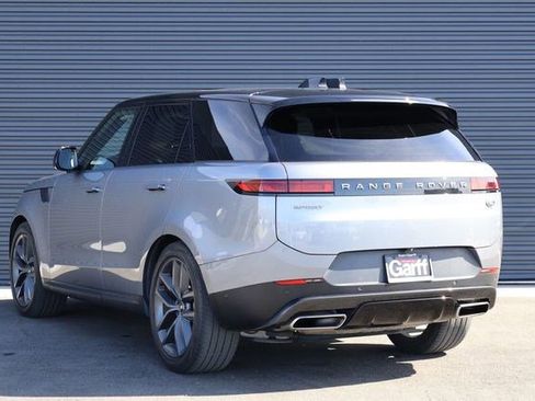 Used 2023 Land Rover Range Rover Sport SE AWD/4WD image 10