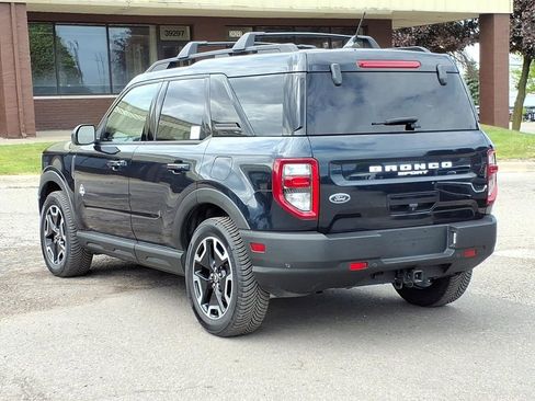 Used 2021 Ford Bronco Sport Outer Banks w/ Outer Banks Package AWD/4WD image 3