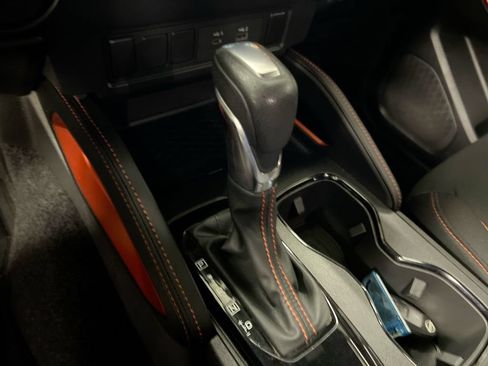 Used 2024 Nissan Frontier Pro-X RWD image 18