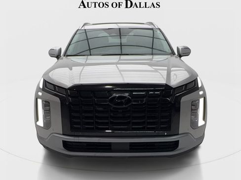 Used 2025 Hyundai Palisade Limited FWD image 3