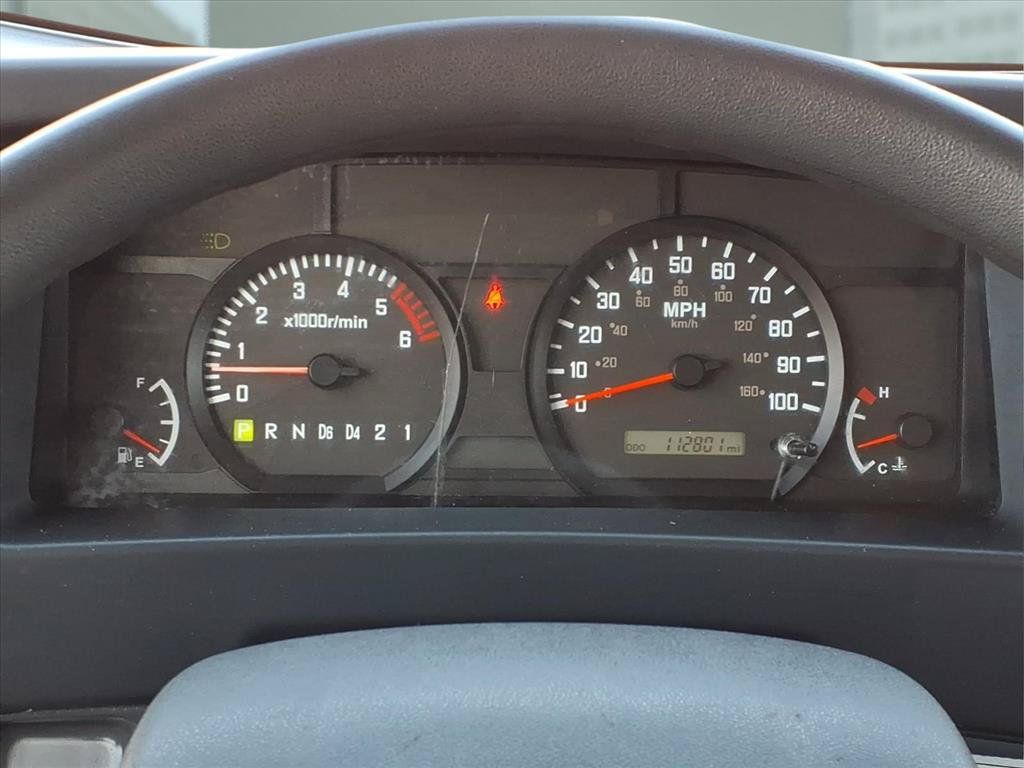 Used 2021 Isuzu NPR RWD image 23