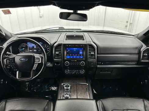 Used 2021 Ford Expedition Max Limited image 14