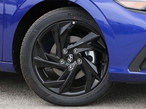 Certified 2026 Hyundai Elantra Sport image 2