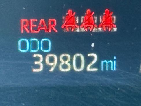 Used 2023 Toyota RAV4 XLE image 13