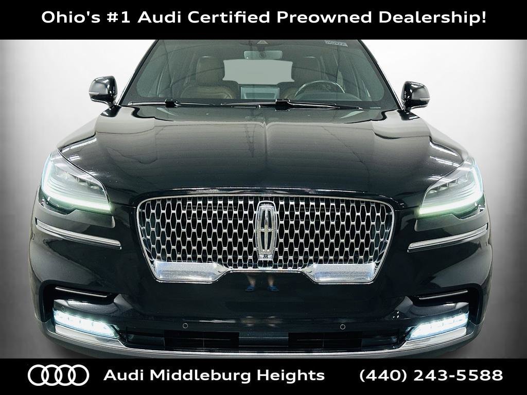 Used 2021 Lincoln Aviator Reserve w/ Equipment Group 201A AWD/4WD image 2