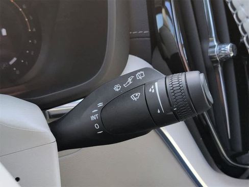 New 2026 Volvo XC60 B5 Ultra w/ Protection Package Premier image 25