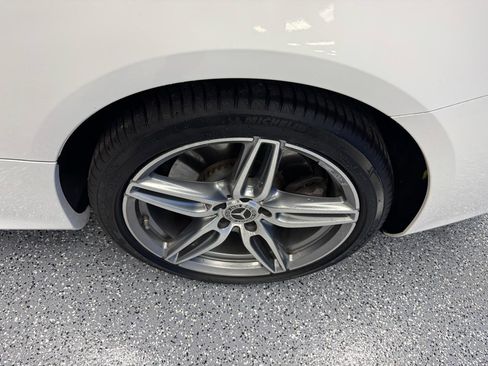 Used 2018 Mercedes-Benz E 400 Coupe image 23