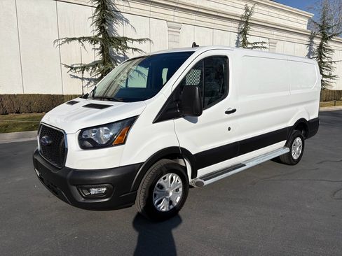 Used 2024 Ford Transit 250 Low Roof w/ Exterior Upgrade Package image 2