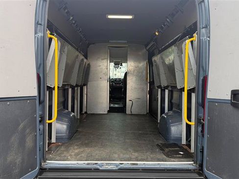 Used 2020 RAM ProMaster 3500 FWD image 9