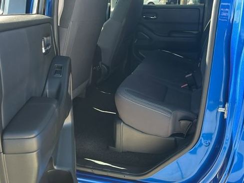 Used 2024 Nissan Frontier SV w/ SV Convenience Package RWD image 20