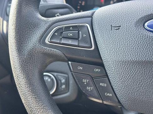 Used 2018 Ford Escape SE FWD image 22