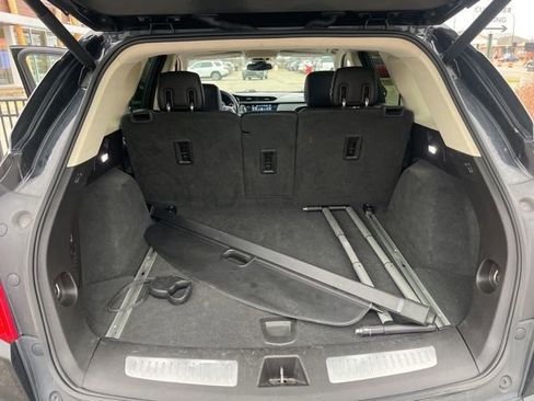 Used 2019 Cadillac XT5 Premium Luxury image 18