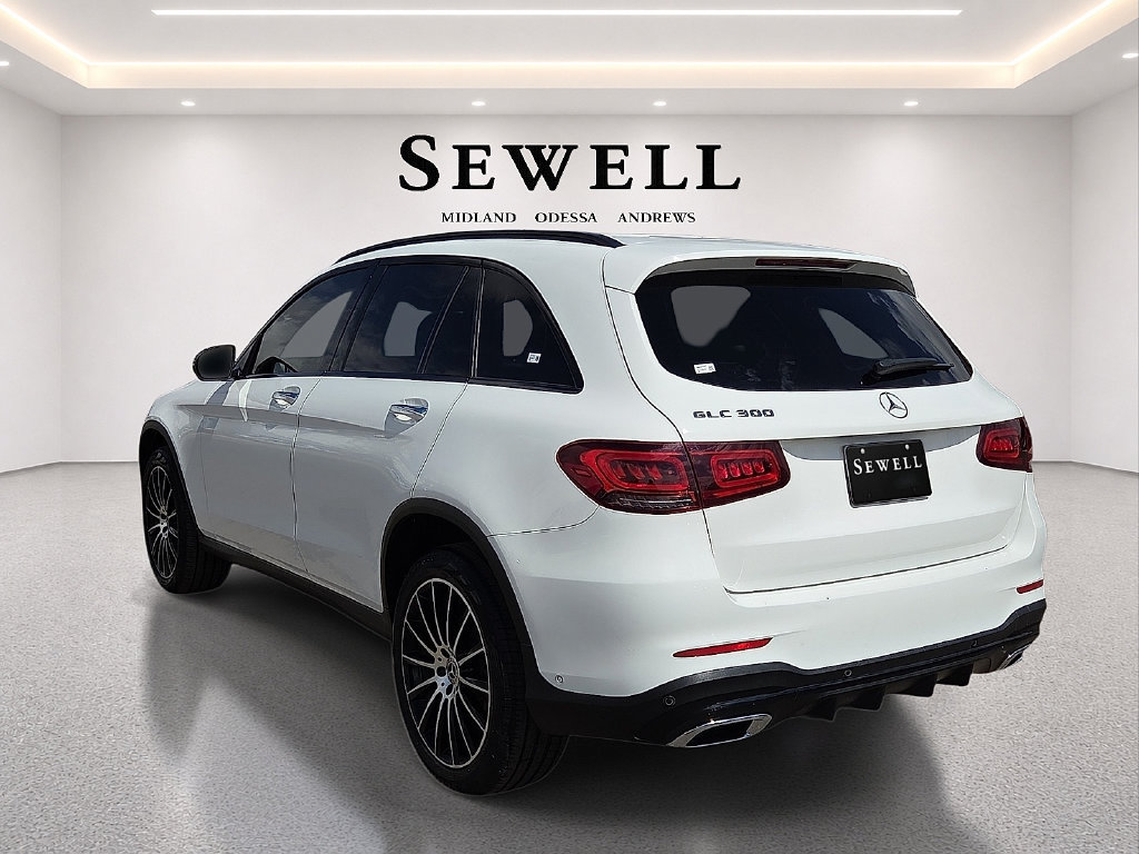 Used 2022 Mercedes-Benz GLC 300 image 3