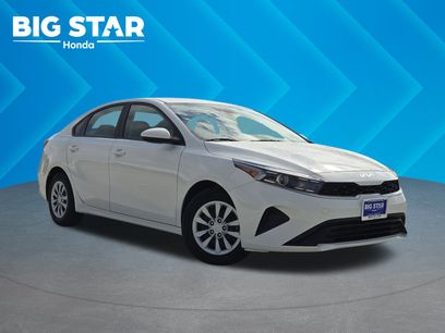 Used 2023 Kia Forte LX