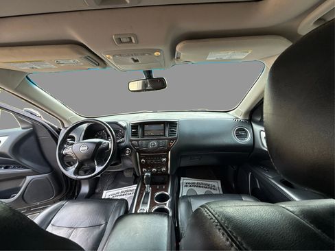 Used 2013 Nissan Pathfinder SL w/ SL Premium Pkg AWD/4WD image 25