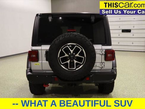 Used 2024 Jeep Wrangler Unlimited Rubicon image 6