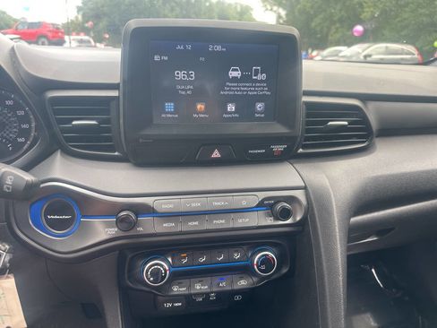 Used 2019 Hyundai Veloster 2.0 image 20