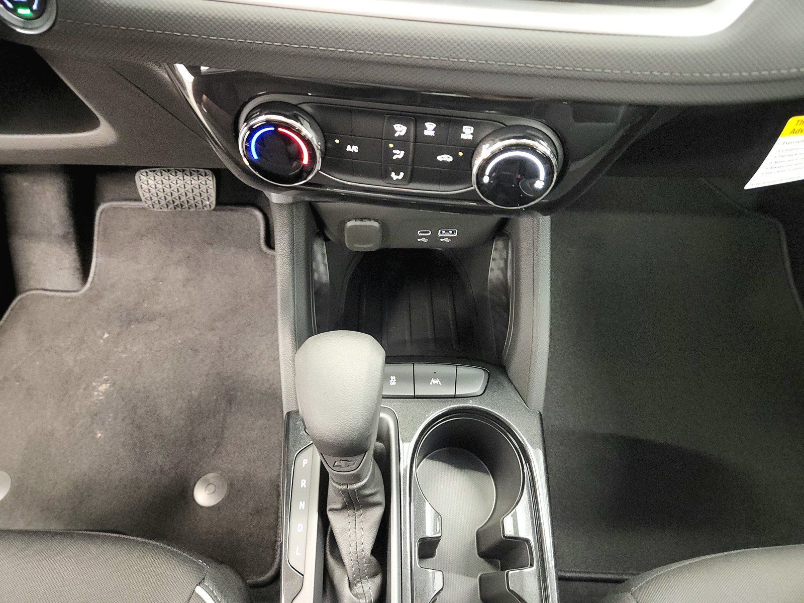 New 2026 Chevrolet TrailBlazer LT w/ Midnight Edition FWD image 36