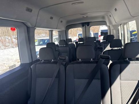 Used 2023 Ford Transit 350 XLT image 25