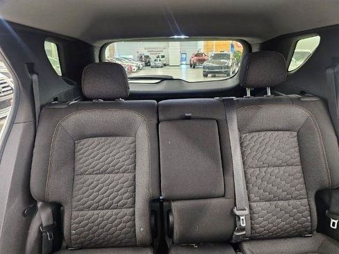Used 2020 Chevrolet Equinox LT w/ Driver Convenience Package FWD image 34