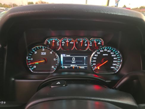 Used 2017 GMC Yukon SLE w/ Convenience Package image 16