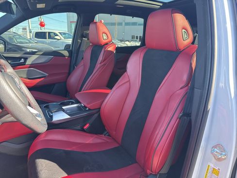 Used 2022 Acura MDX A-Spec image 12