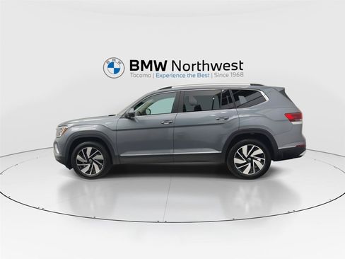Used 2024 Volkswagen Atlas SEL AWD/4WD image 11