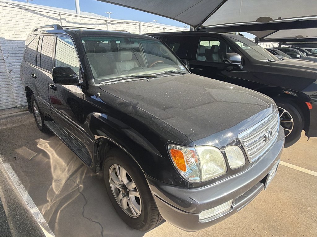 Used 2005 Lexus LX 470 4WD image 2